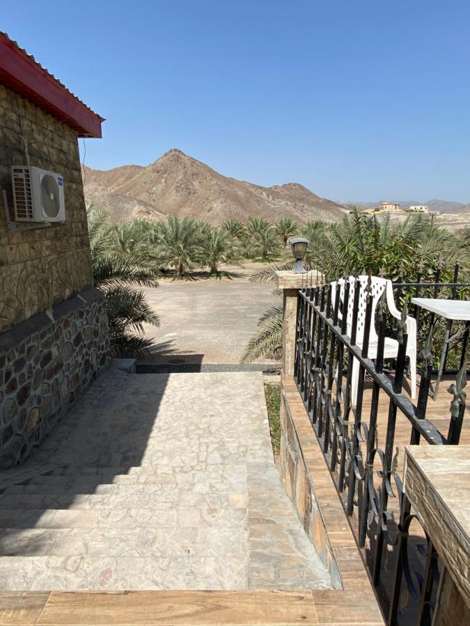 Вілла Uae Farm Qur Екстер'єр фото