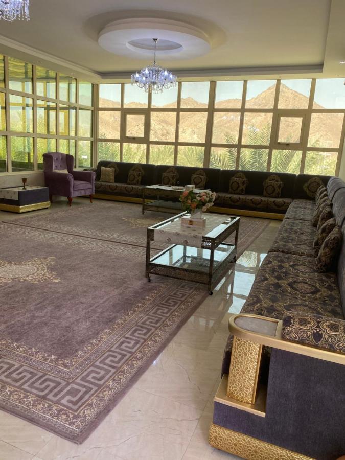 Вілла Uae Farm Qur Екстер'єр фото