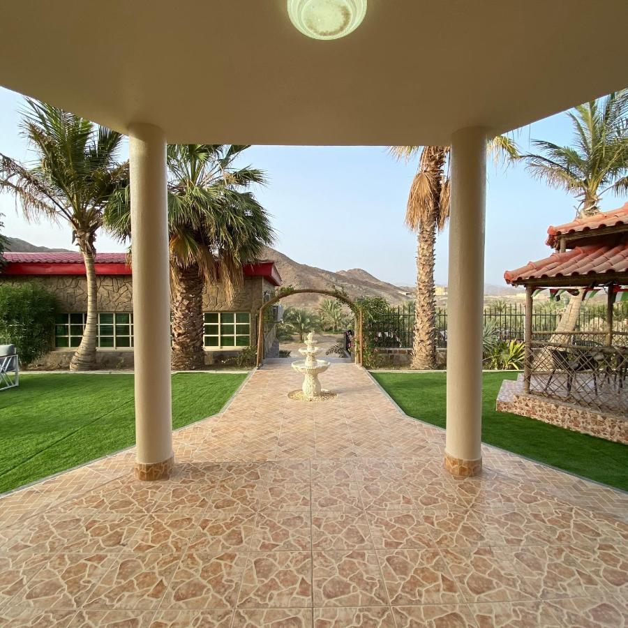Вілла Uae Farm Qur Екстер'єр фото