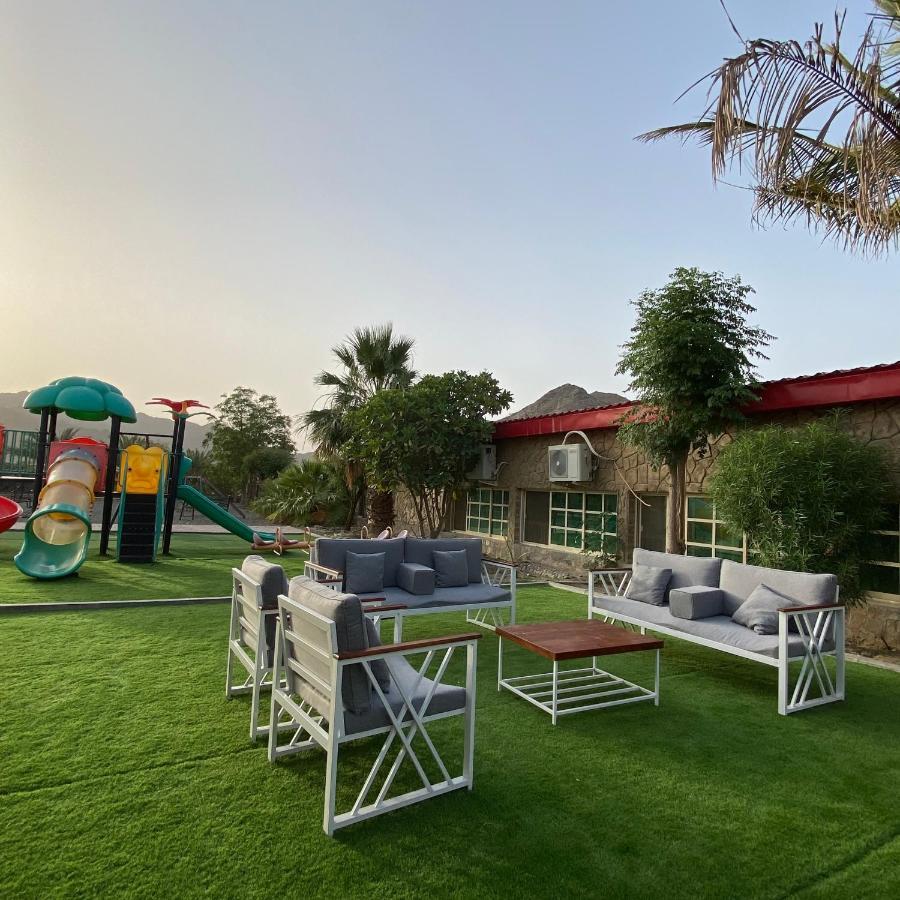 Вілла Uae Farm Qur Екстер'єр фото